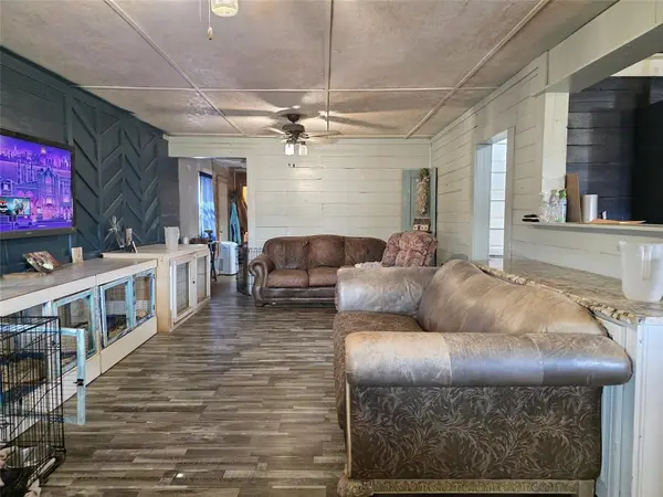 4451 Fm 585, Bangs, TX 76823