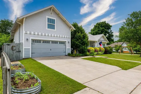 1215 Coleman Street, Mckinney, TX 75069