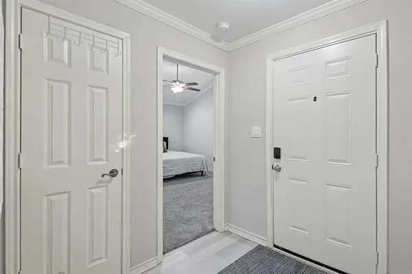 9437 Timberleaf Drive, Dallas, TX 75243