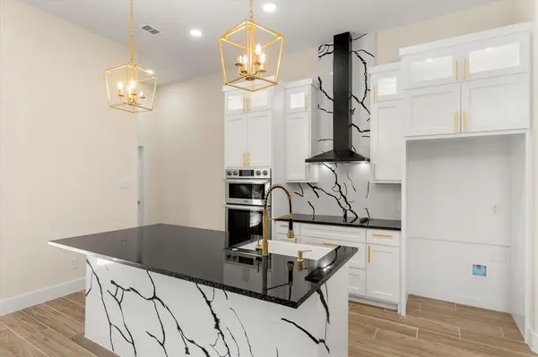 613 Tupuna Drive, Tool, TX 75143