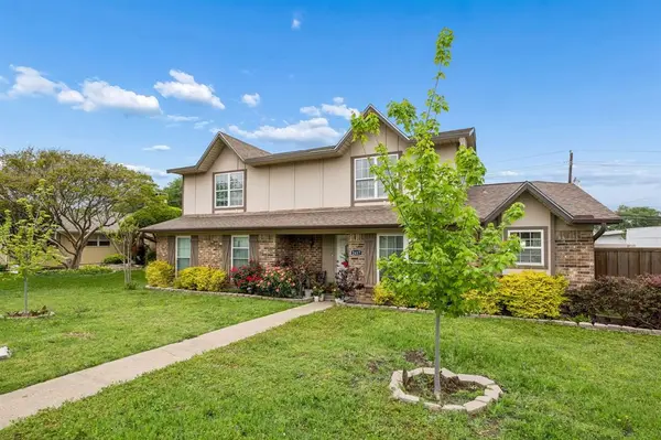 2417 Laurel Lane, Plano, TX 75074