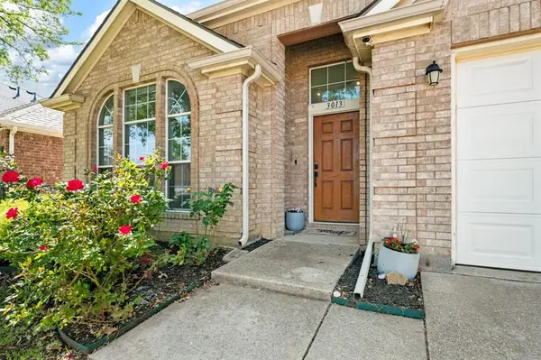 3013 Peppercorn Drive, Euless, TX 76039