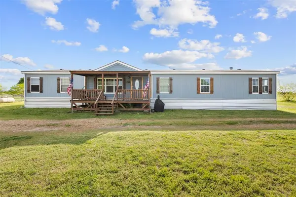 335 County Road 2100, Corsicana, TX 75110