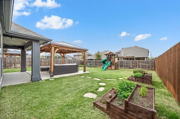 3212 Silver Chase Lane, Fort Worth, TX 76244