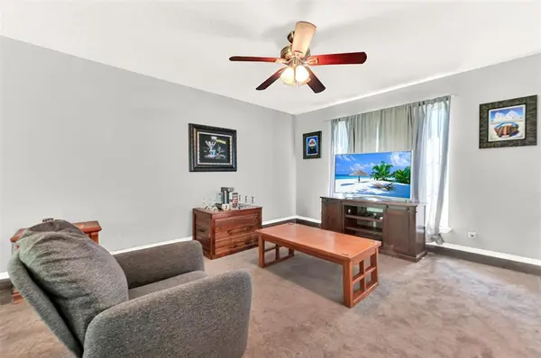 2828 Linden Lane, Grand Prairie, TX 75052