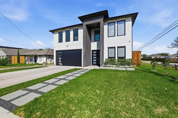 4002 Furey Street, Dallas, TX 75212