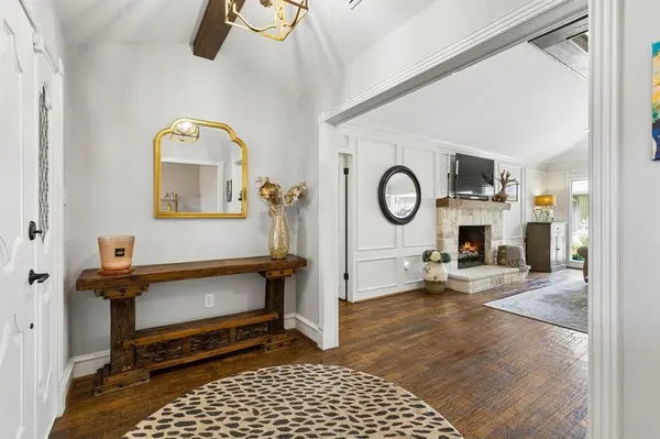 6879 Mossvine Circle, Dallas, TX 75254