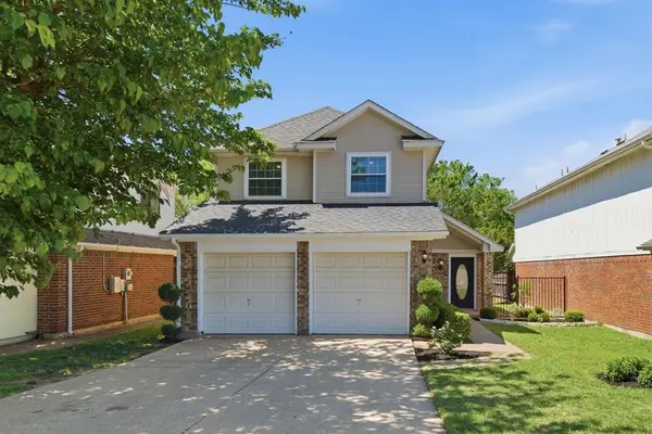 910 S Old Orchard Lane, Lewisville, TX 75067