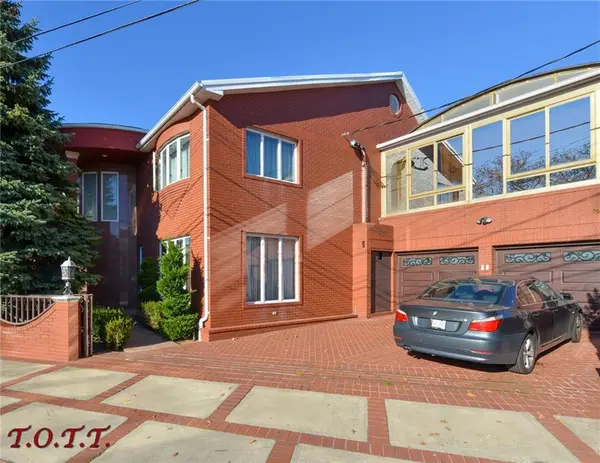 2759 Whitman DR, Brooklyn, NY 11234