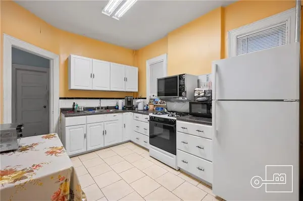 968 East 10th ST, Brooklyn, NY 11230