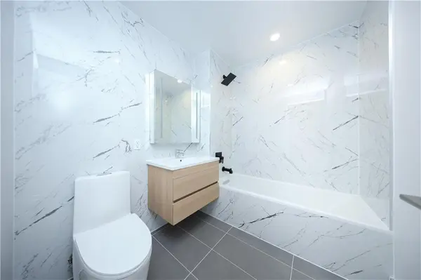 150-02 Northern BLVD #6D, Flushing, NY 11354