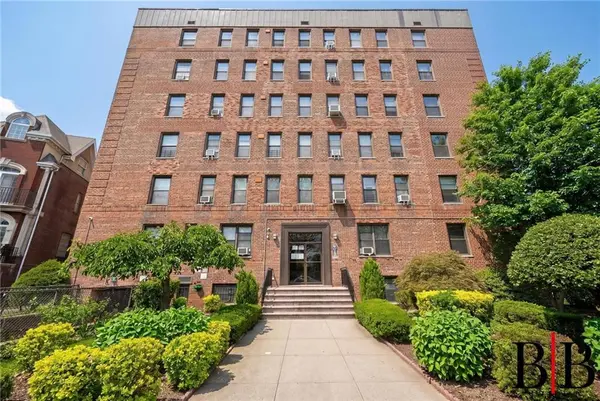 2310 Ocean Pkwy #3E, Brooklyn, NY 11223