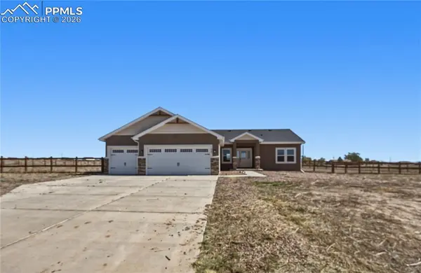 667 E Vermillion DR, Pueblo, CO 81007