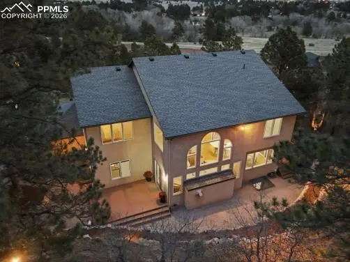 7530 Winding Oaks DR, Colorado Springs, CO 80919