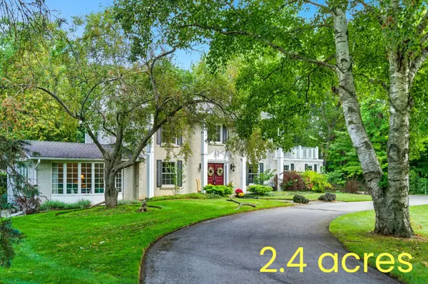 345 Jerseyville RD W, Hamilton, ON L9G 5C3