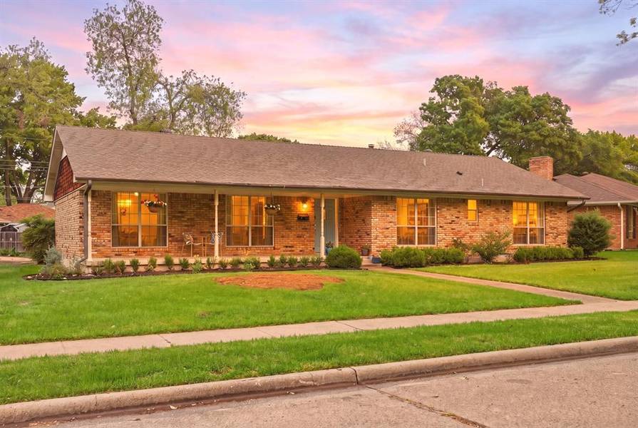 10427 Sinclair Avenue, Dallas, TX 75218