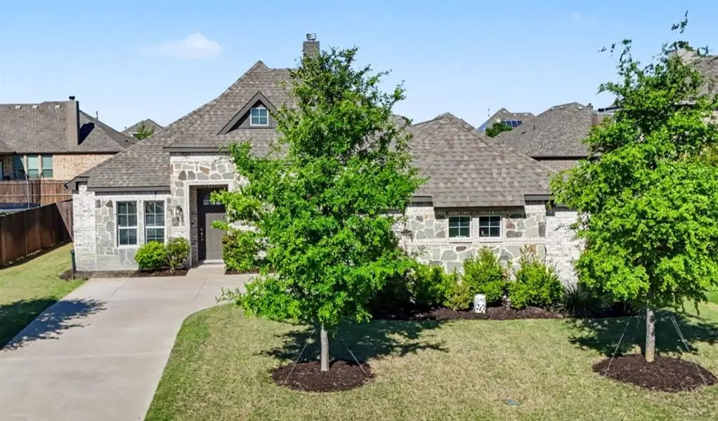 705 Salvia Court, Midlothian, TX 76065