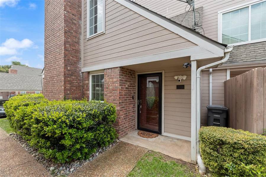 17910 Windflower Way #2204, Dallas, TX 75252