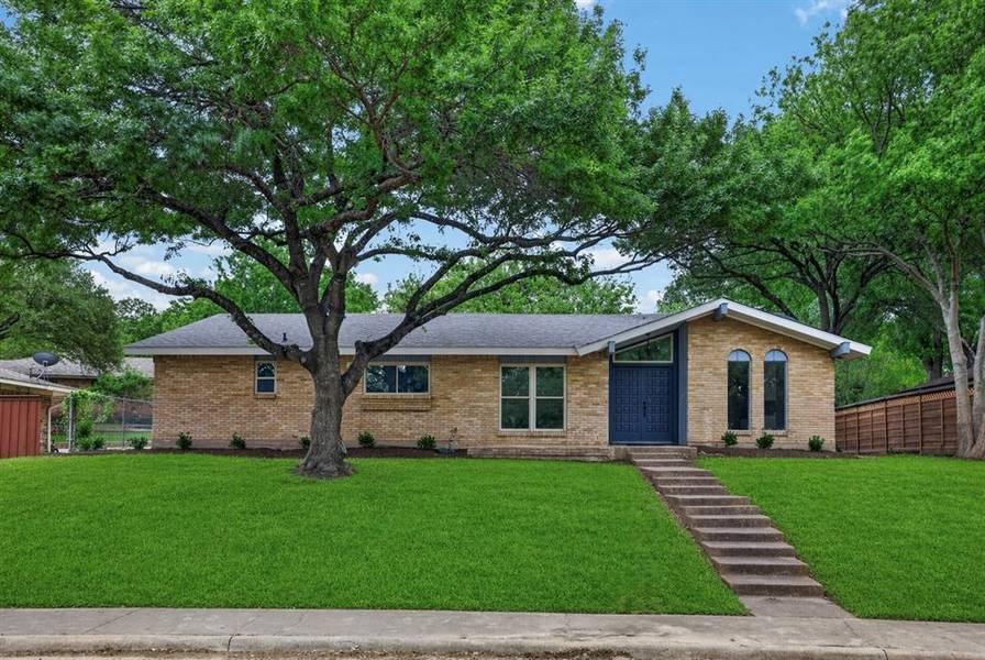 3204 Greenbriar Lane, Plano, TX 75074