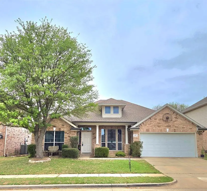 217 Cedar Crest Drive, Justin, TX 76247