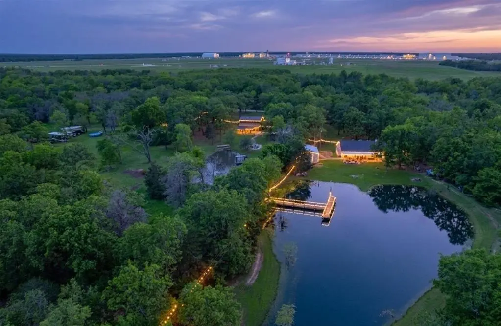 2523 County Road 3303, Greenville, TX 75402