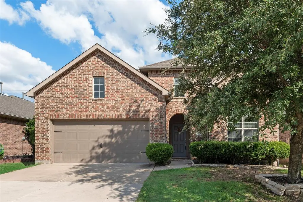221 Bluefinch Drive, Little Elm, TX 75068