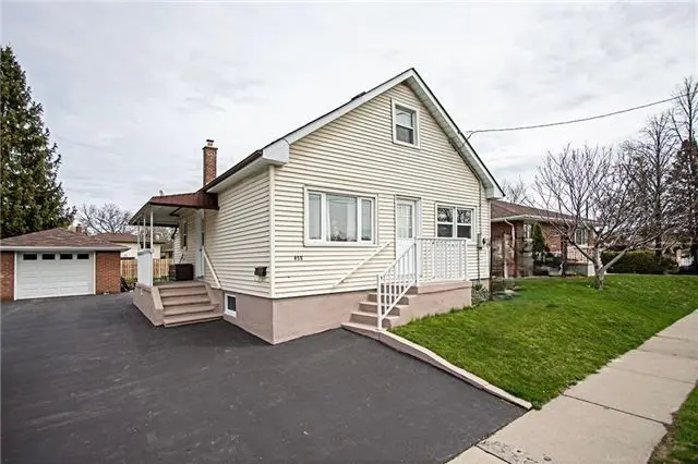 459 Wilson RD N #Unit 2, Oshawa, ON L1G 6E8