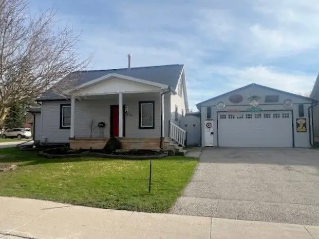 64 George ST S, Minto, ON N0G 1Z0