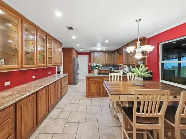 8120 Bangor Drive, Benbrook, TX 76116