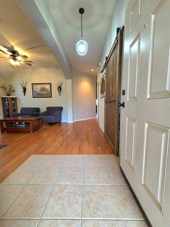 217 Cedar Crest Drive, Justin, TX 76247