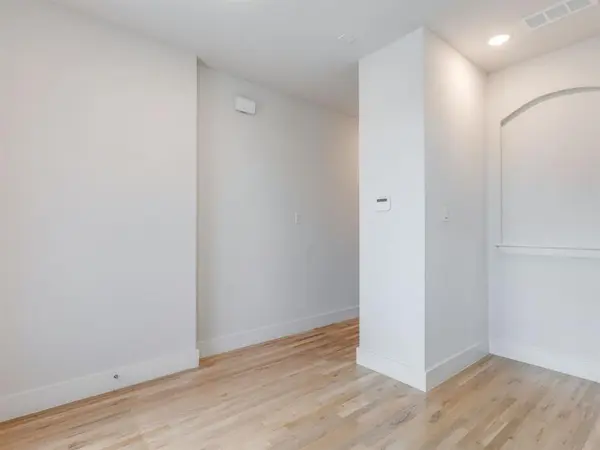 4913 Broadway Drive, Plano, TX 75024