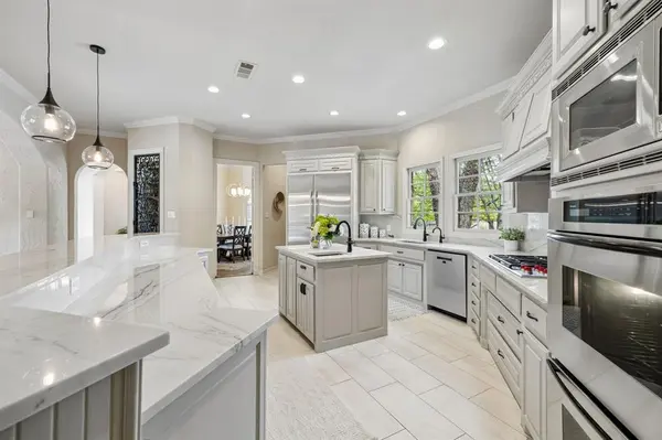 411 Marshall Road, Southlake, TX 76092