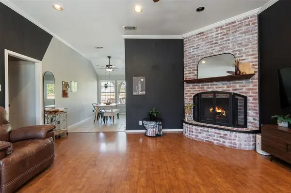 304 W Windsor Drive, Denton, TX 76207