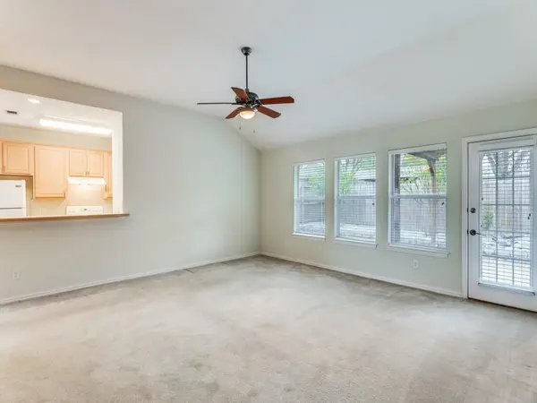 1014 Teresa Court, Granbury, TX 76048