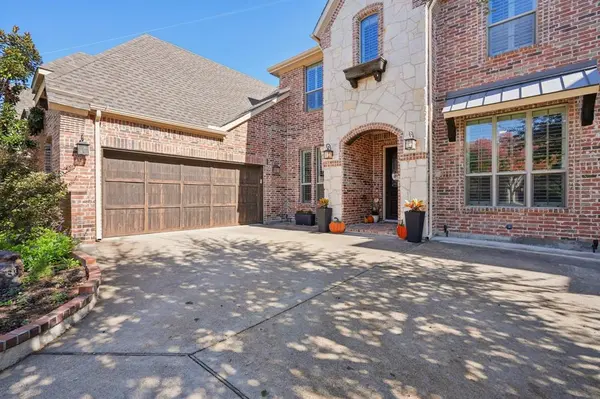 117 Crestbrook Drive, Rockwall, TX 75087