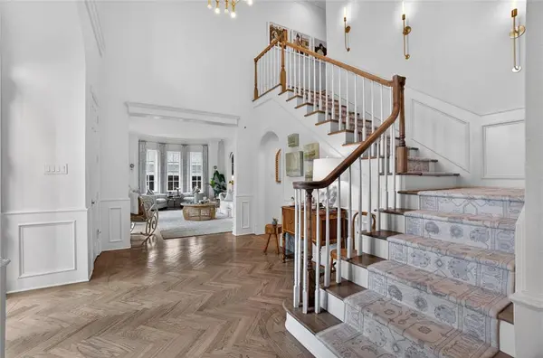 6331 Waggoner Drive, Dallas, TX 75230