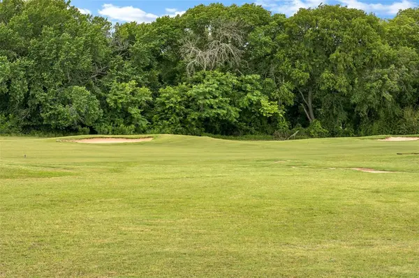 2401 Portwood Way, Fort Worth, TX 76179