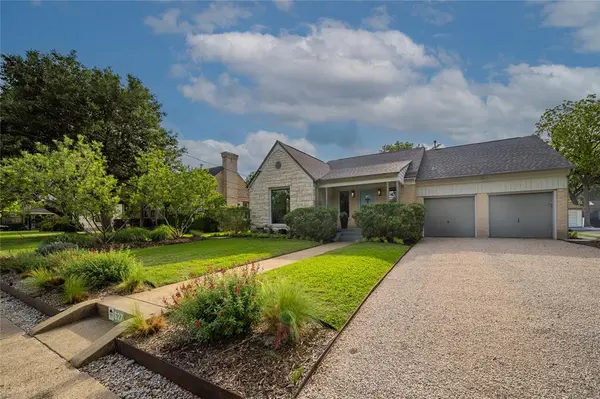 627 N Oak Cliff Boulevard, Dallas, TX 75208