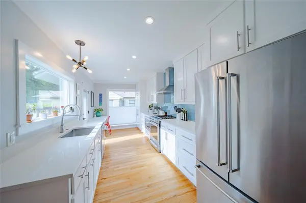 627 N Oak Cliff Boulevard, Dallas, TX 75208