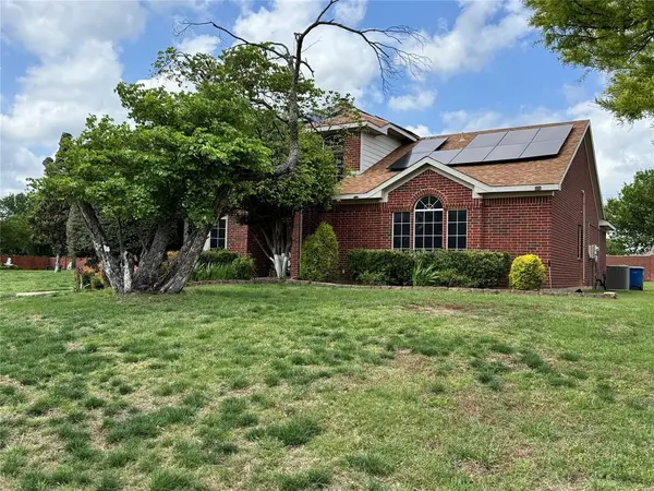 513 Shannon Circle, Desoto, TX 75115