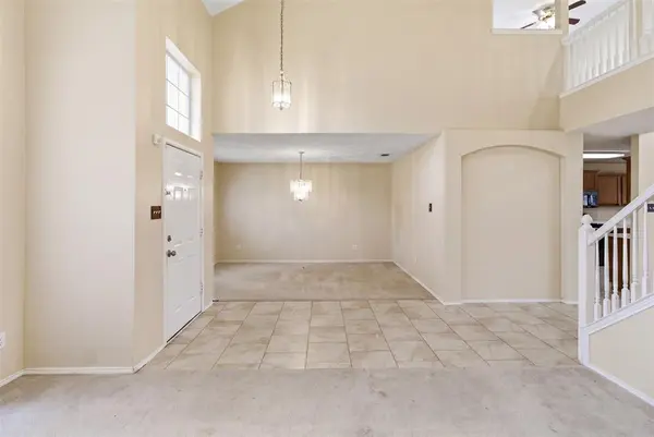 531 Pecan Leaf Drive, Lancaster, TX 75146