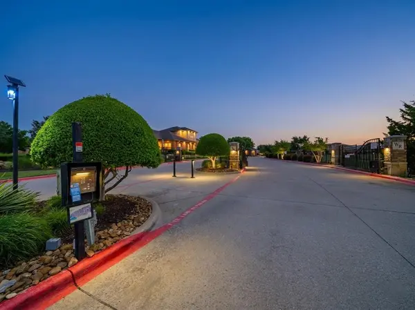 575 S Virginia Hills Drive #802, Mckinney, TX 75072