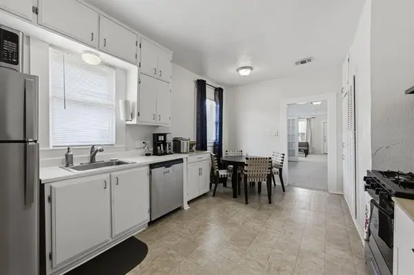 5802 Richmond Avenue, Dallas, TX 75206