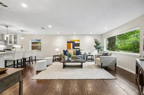 11830 Dixfield Drive, Dallas, TX 75218