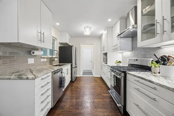 11830 Dixfield Drive, Dallas, TX 75218