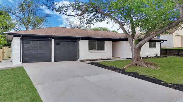 5617 Wharton Drive, Fort Worth, TX 76133