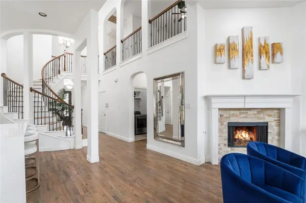 2461 Kingsgate Drive, Little Elm, TX 75068