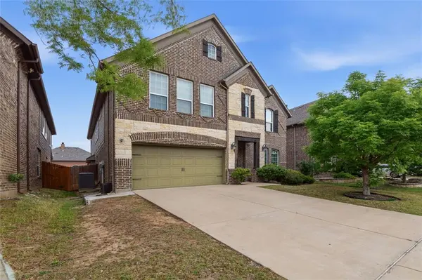 2461 Kingsgate Drive, Little Elm, TX 75068