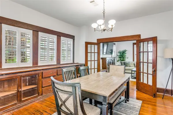 1810 5th Avenue, Fort Worth, TX 76110