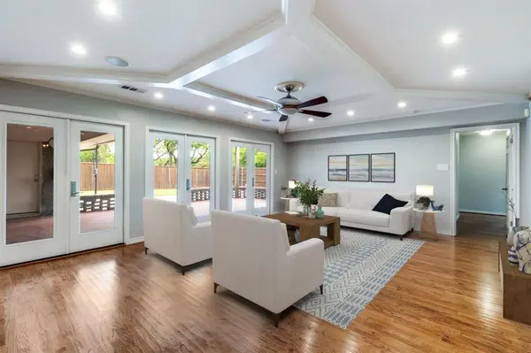 6369 Monticello Avenue, Dallas, TX 75214